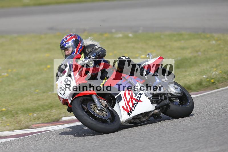 /08 17.04.2026  TZ Motorsport ADR/Gruppe gelb/38